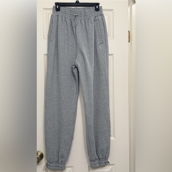 NWT For Love & Lemons Josie Sweatpants Women’s M Gray Comfy Relaxed Fit - Picture 3 of 17